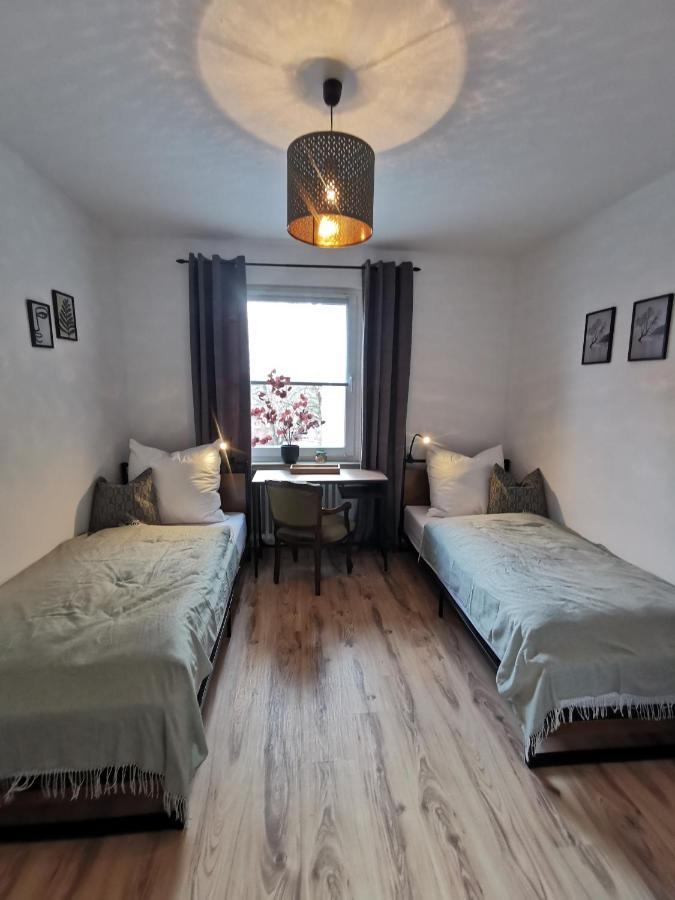 Up Wulkje21 Neu Renovierte Wohnung Mit Pkw Stellplatz إمدن المظهر الخارجي الصورة